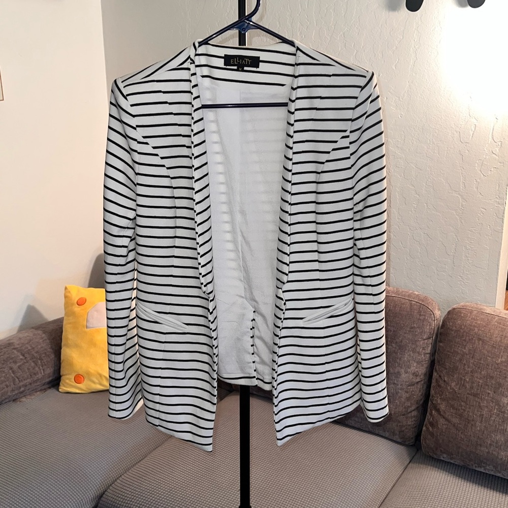 Elliatt Black and White Striped Blazer